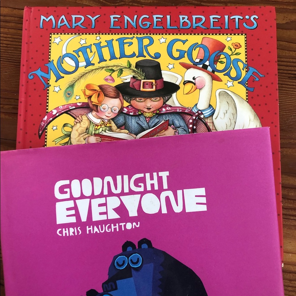2 Kid’s hardboard cover books 📚